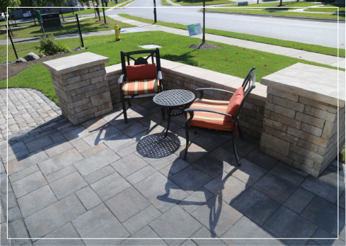 natural stone retaining wall and patio in Markham